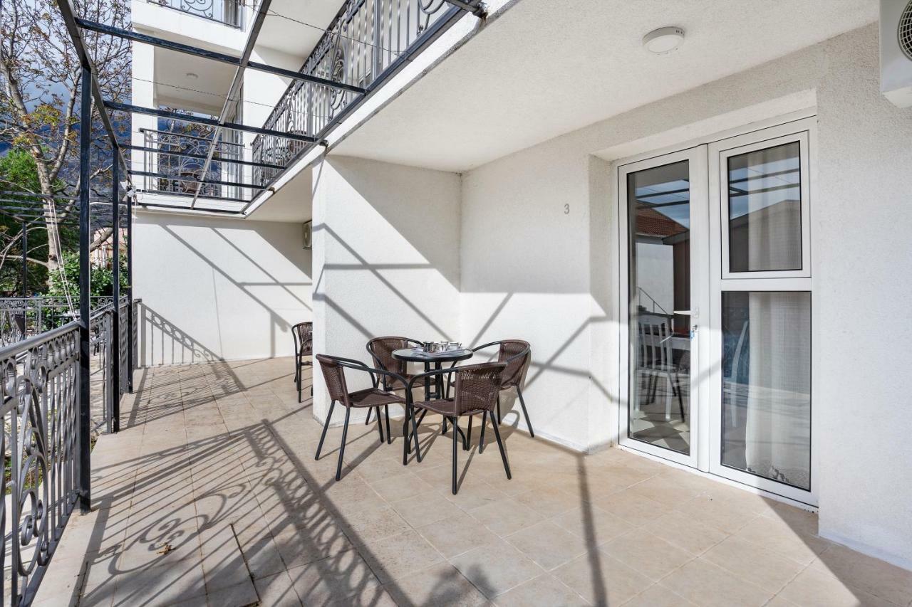 Apartments Natali Бар Экстерьер фото