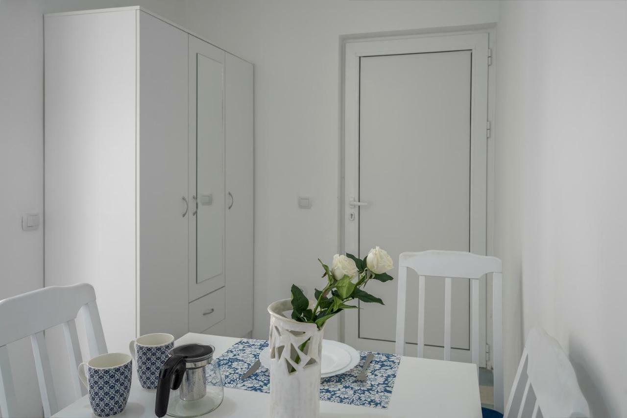 Apartments Natali Бар Экстерьер фото