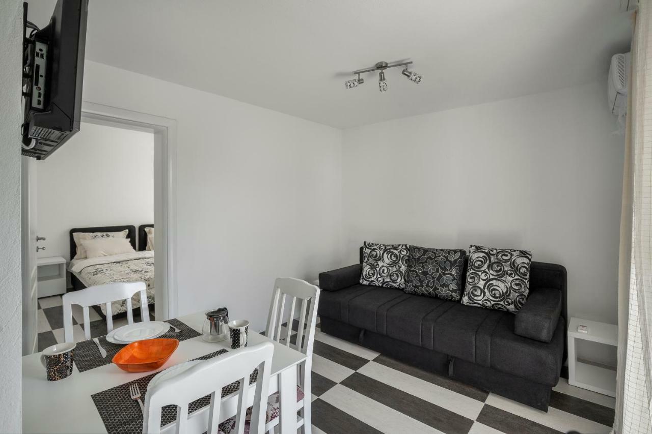 Apartments Natali Бар Экстерьер фото